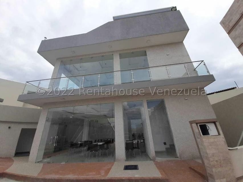 Casa (Duplex) en Venta en Villa Paris, Lara - 42