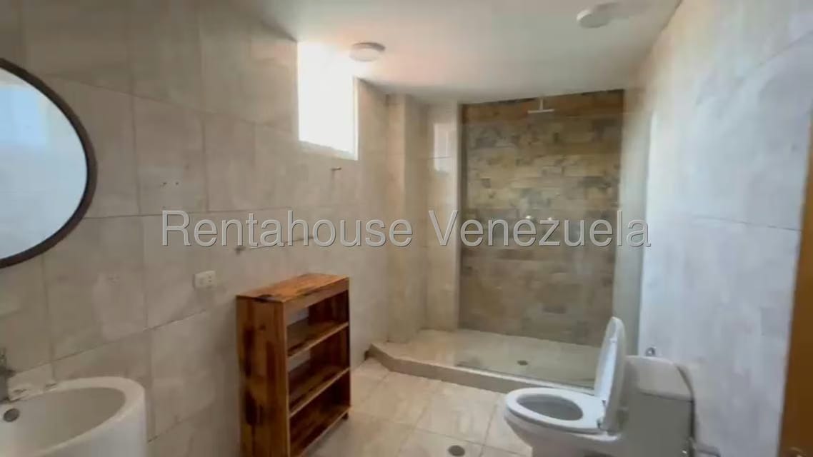 Comercial (Edificio) en Venta en Playa Grande, Vargas - 2
