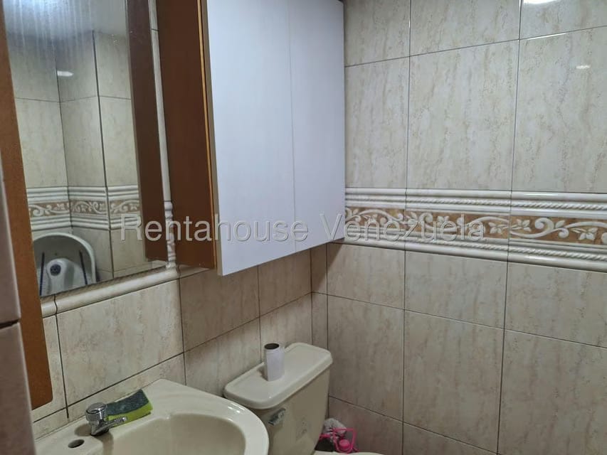 Comercial (Local Comercial) en Venta en Sabana Grande, Distrito Metropolitano - 11