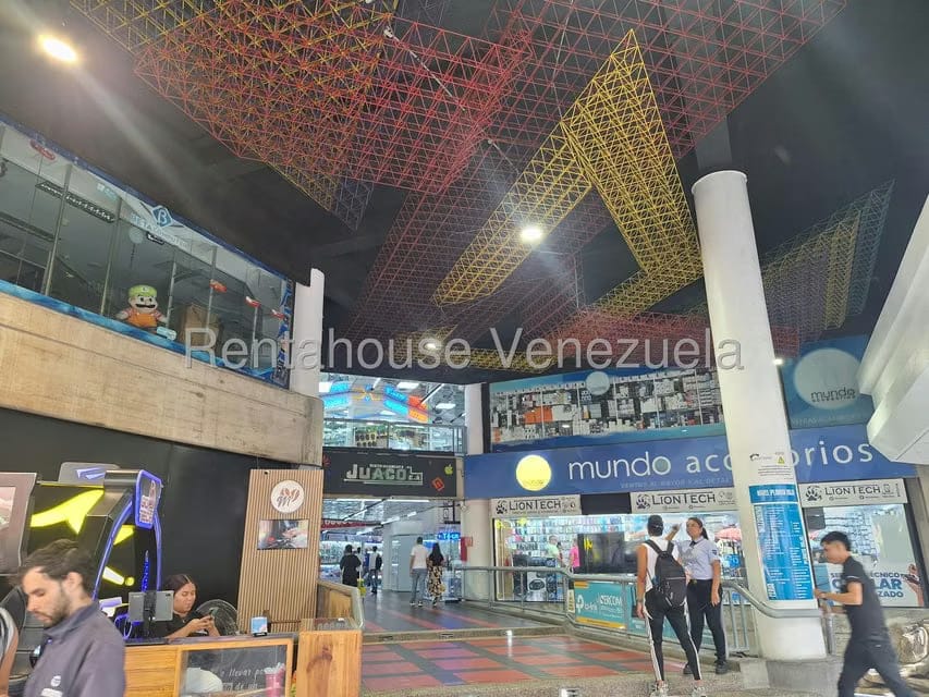 Comercial (Local Comercial) en Venta en Sabana Grande, Distrito Metropolitano - 3