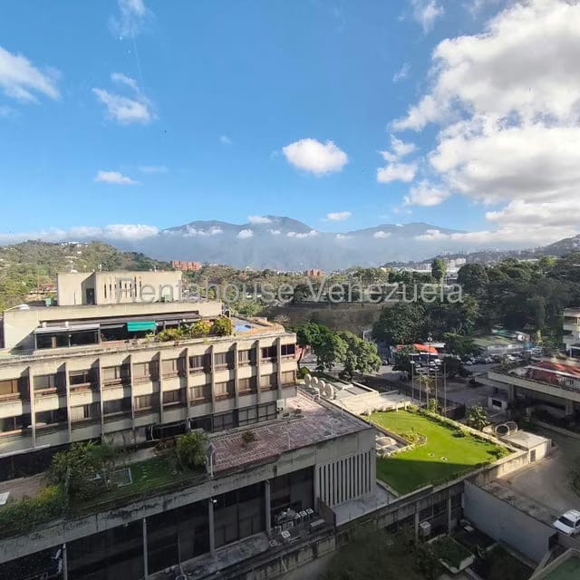 Comercial (Oficina) en Alquiler en Prados del Este, Distrito Metropolitano - 11