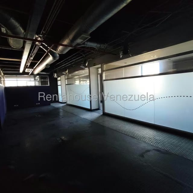 Comercial (Oficina) en Alquiler en Prados del Este, Distrito Metropolitano - 17