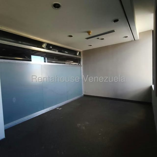 Comercial (Oficina) en Alquiler en Prados del Este, Distrito Metropolitano - 18