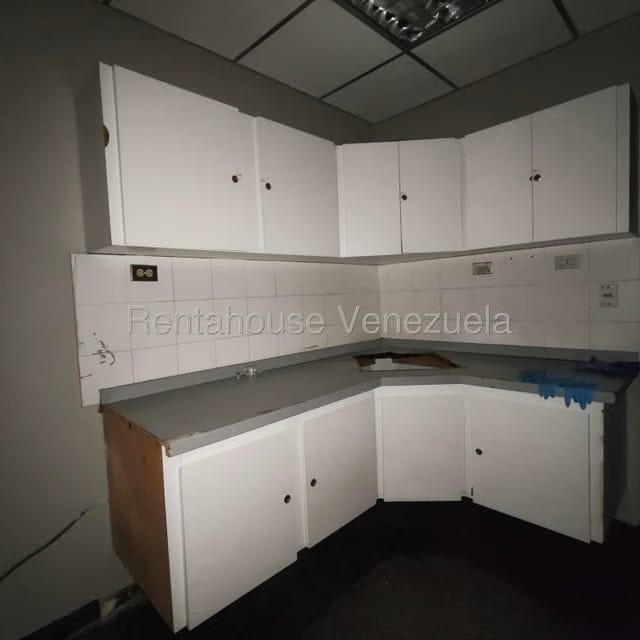 Comercial (Oficina) en Alquiler en Prados del Este, Distrito Metropolitano - 22