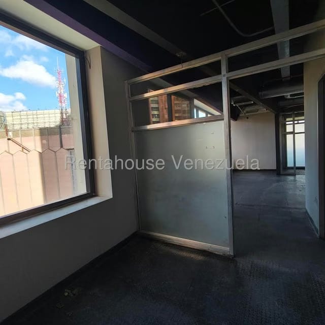 Comercial (Oficina) en Alquiler en Prados del Este, Distrito Metropolitano - 29