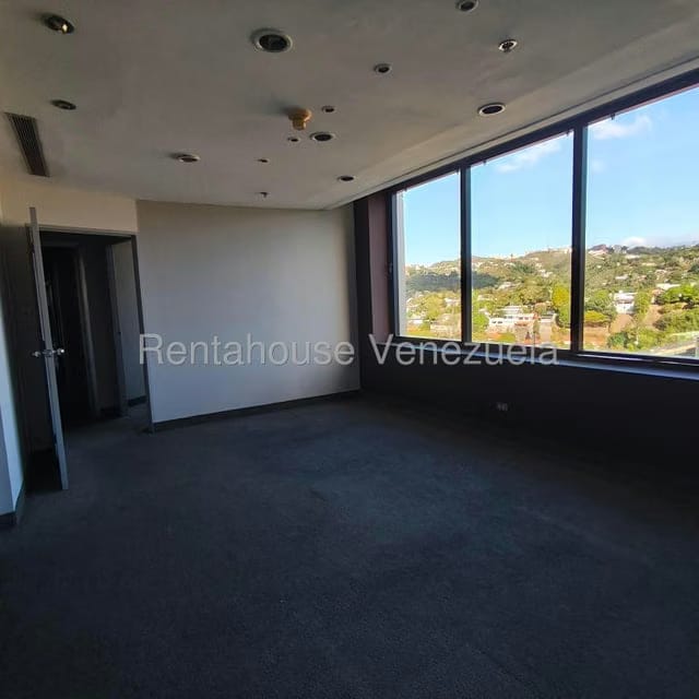 Comercial (Oficina) en Alquiler en Prados del Este, Distrito Metropolitano - 10