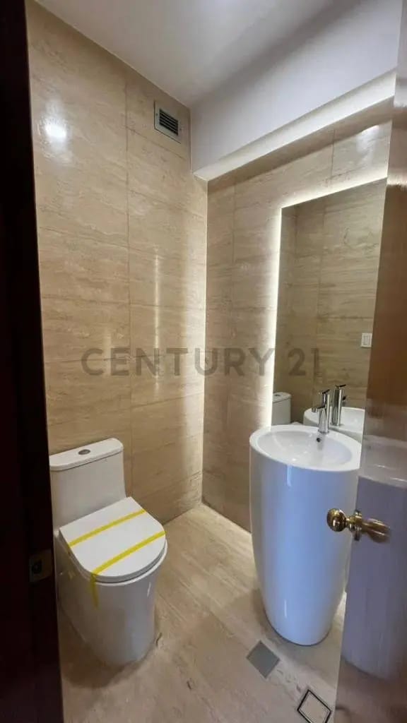 Vive en Alquiler con Exclusividad en un Apartamento Residencial de Lujo - 9