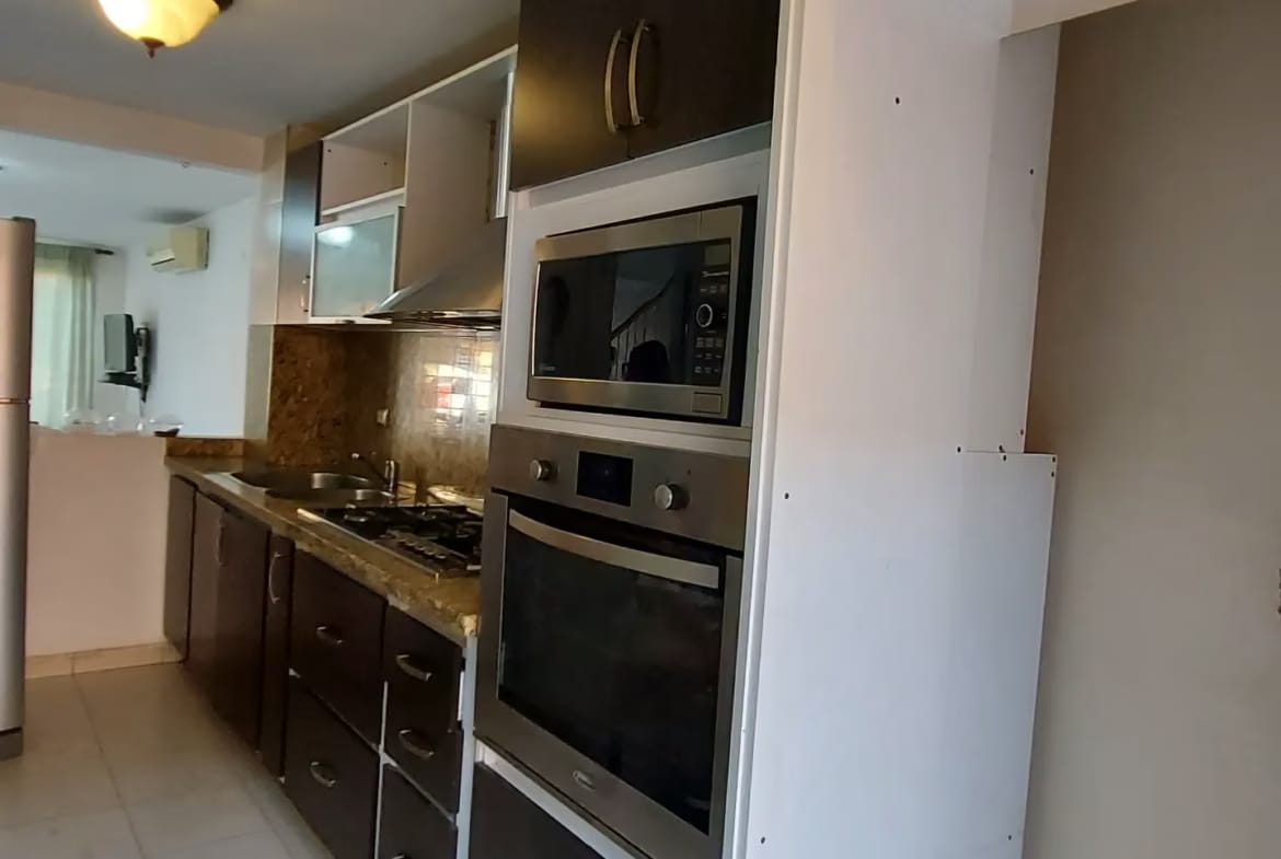 Townhouse ubicado en Res.Los Tamarindos San Diego - 2