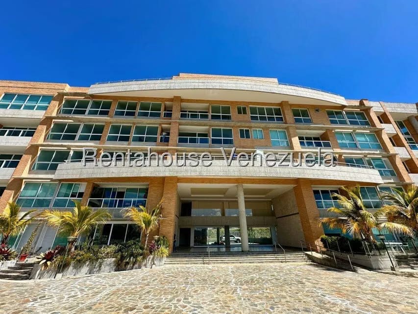 Apartamento (Planta Baja) en Venta en Mirador de Los Campitos I, Distrito Metropolitano