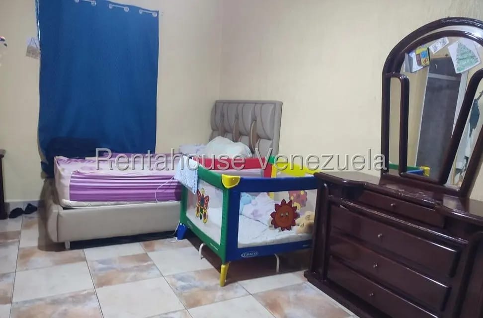 Casa (Multipes Niveles) en Venta en Centro - Chivacoa, Yaracuy - 11