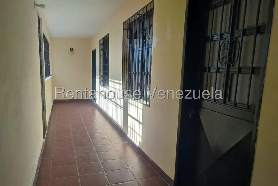 Casa (Multipes Niveles) en Venta en Centro - Chivacoa, Yaracuy - 25