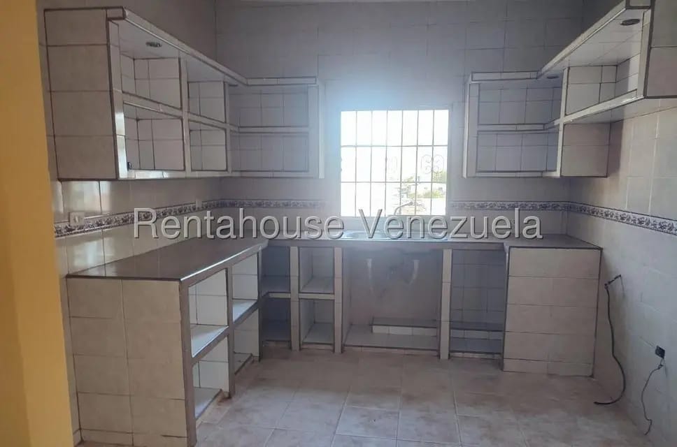 Casa (Multipes Niveles) en Venta en Centro - Chivacoa, Yaracuy - 29