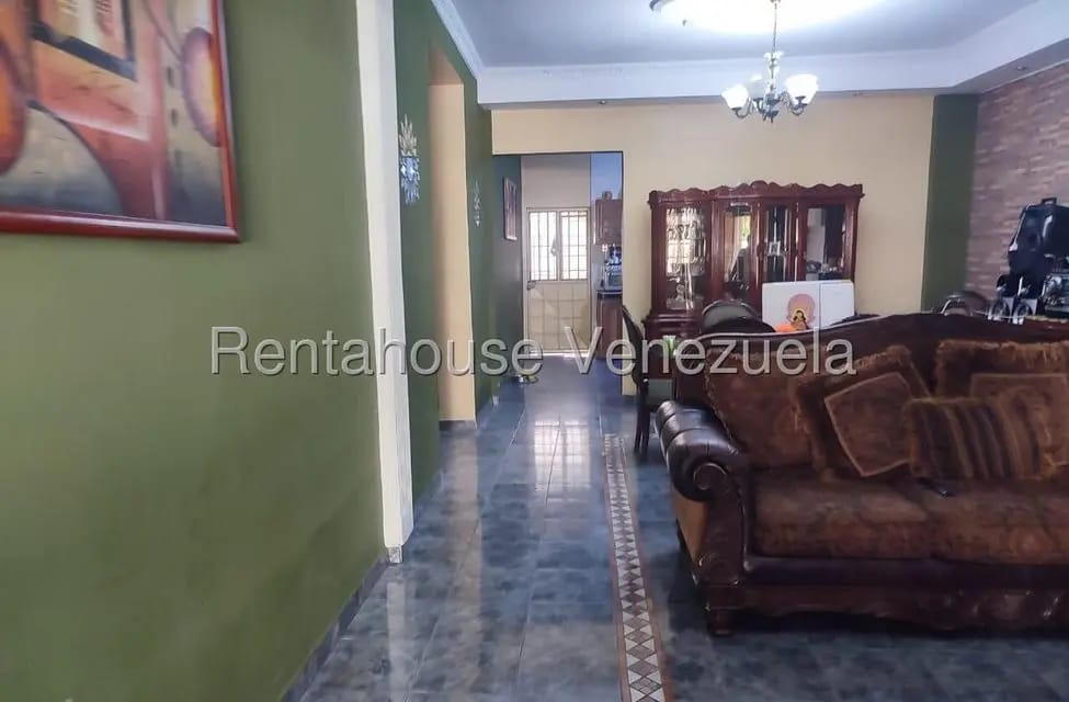 Casa (Multipes Niveles) en Venta en Centro - Chivacoa, Yaracuy - 4