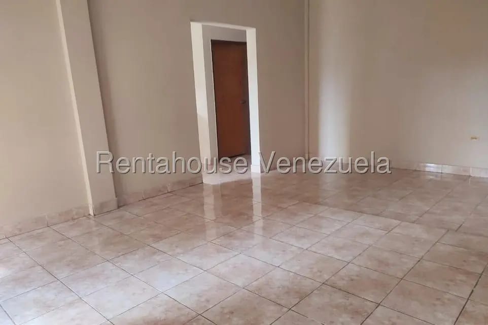 Casa (Multipes Niveles) en Venta en Centro - Chivacoa, Yaracuy - 39