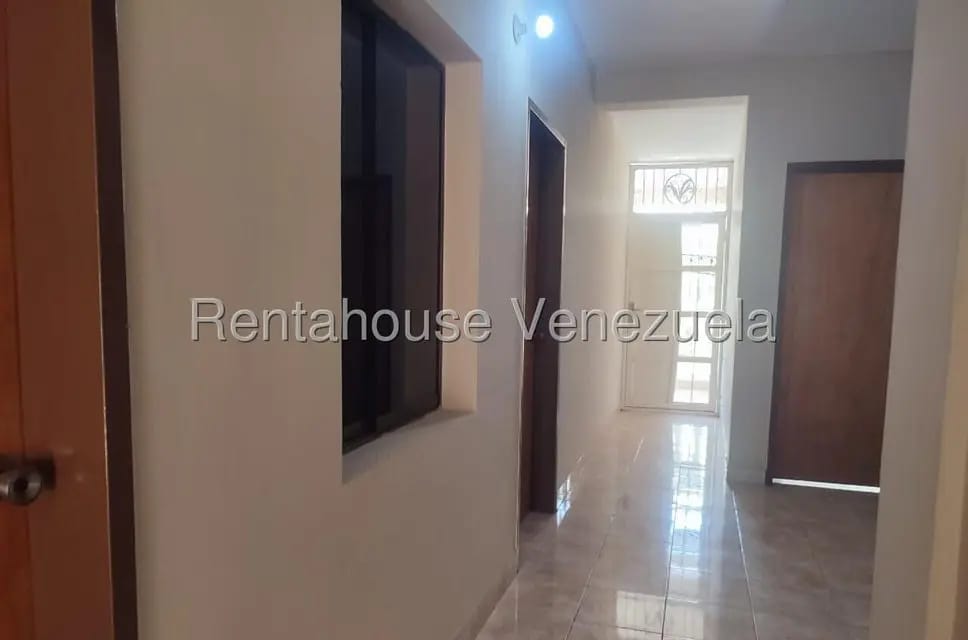 Casa (Multipes Niveles) en Venta en Centro - Chivacoa, Yaracuy - 45