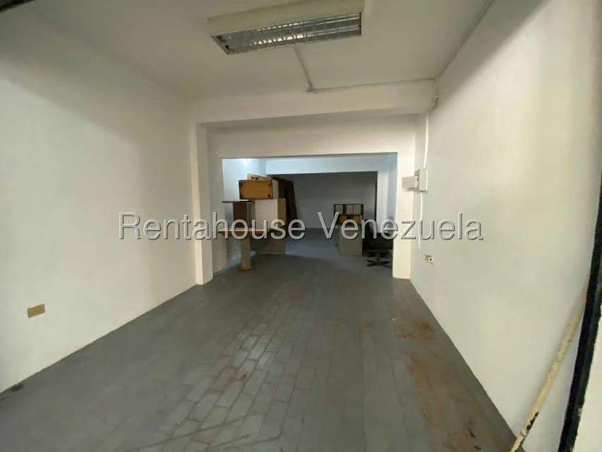Casa (1 Nivel) en Alquiler en Paraiso, Zulia - 16