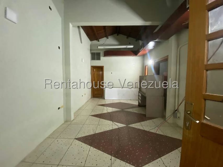 Casa (1 Nivel) en Alquiler en Paraiso, Zulia - 10