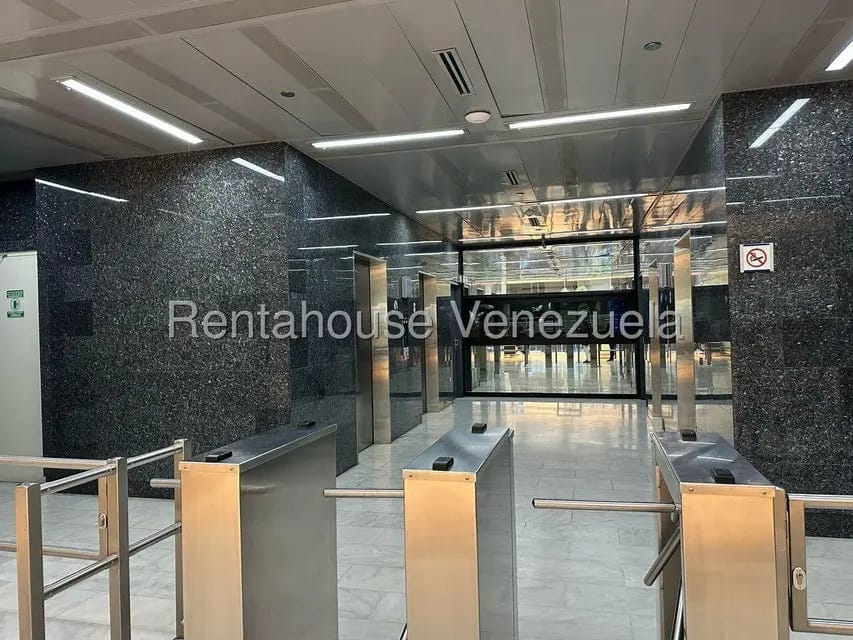 Comercial (Local Comercial) en Venta en Las Mercedes, Distrito Metropolitano - 5