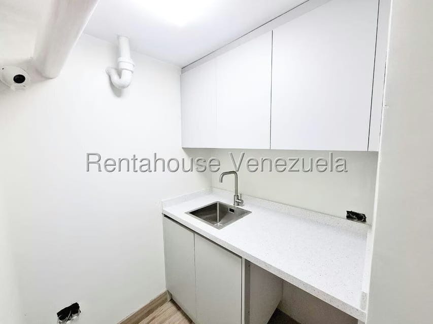 Comercial (Local Comercial) en Venta en Los Ruices, Distrito Metropolitano - 4