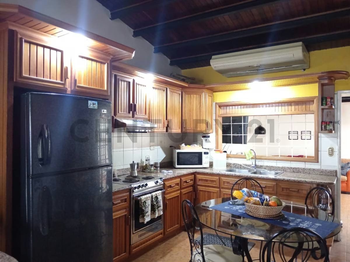 Casa amoblada con todas las comodidades en alquiler - 3
