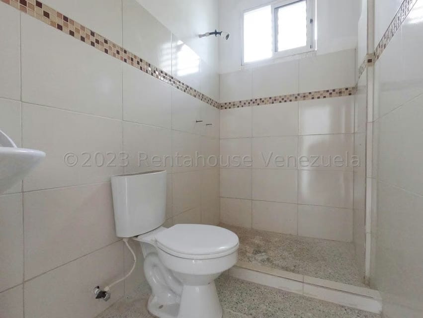 Comercial (Local Comercial) en Venta en El Mayal, Lara - 27