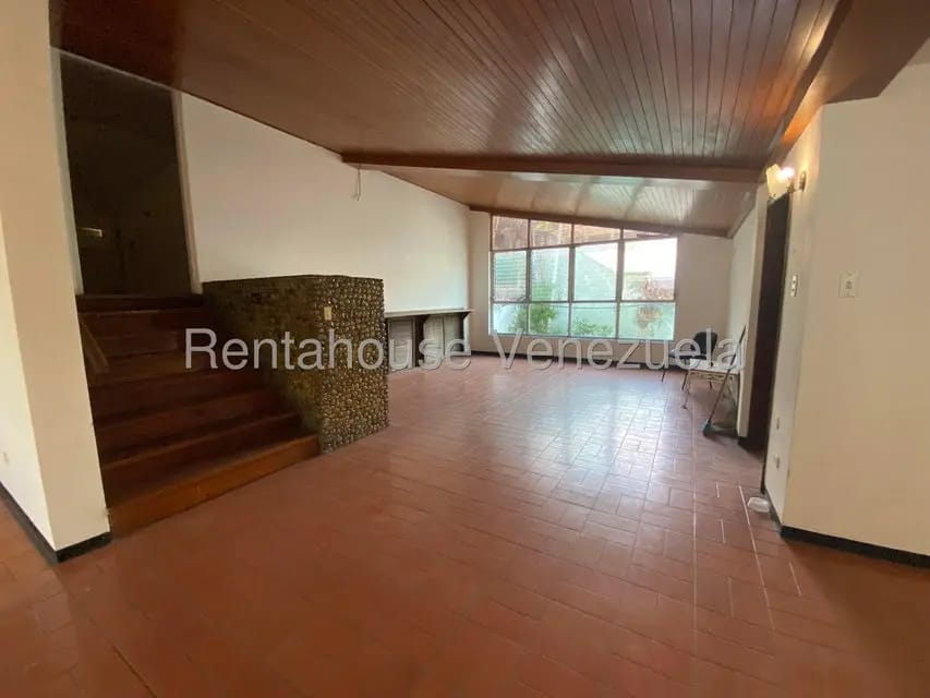Casa (1 Nivel) en Venta en Prados del Este, Distrito Metropolitano - 49