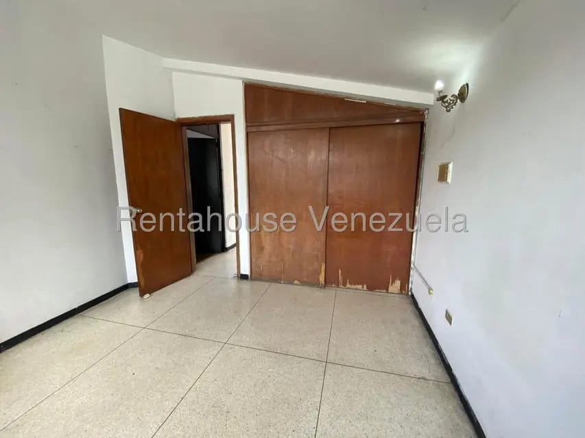 Casa (1 Nivel) en Venta en Prados del Este, Distrito Metropolitano - 88