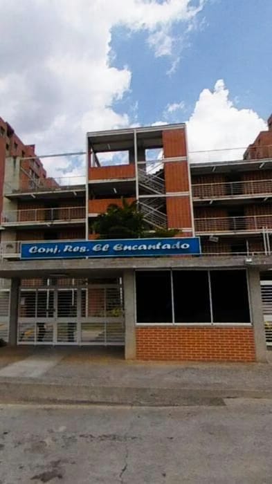 Apartamento en Venta - Res. El Encantado - Hacienda El Samán - El Hatillo - Estado Miranda - 2