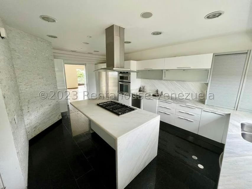 Apartamento (Penthouse) en Venta en La Lagunita Country Club, Distrito Metropolitano - 12