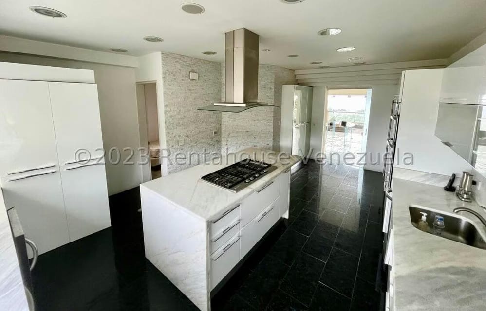 Apartamento (Penthouse) en Venta en La Lagunita Country Club, Distrito Metropolitano - 13