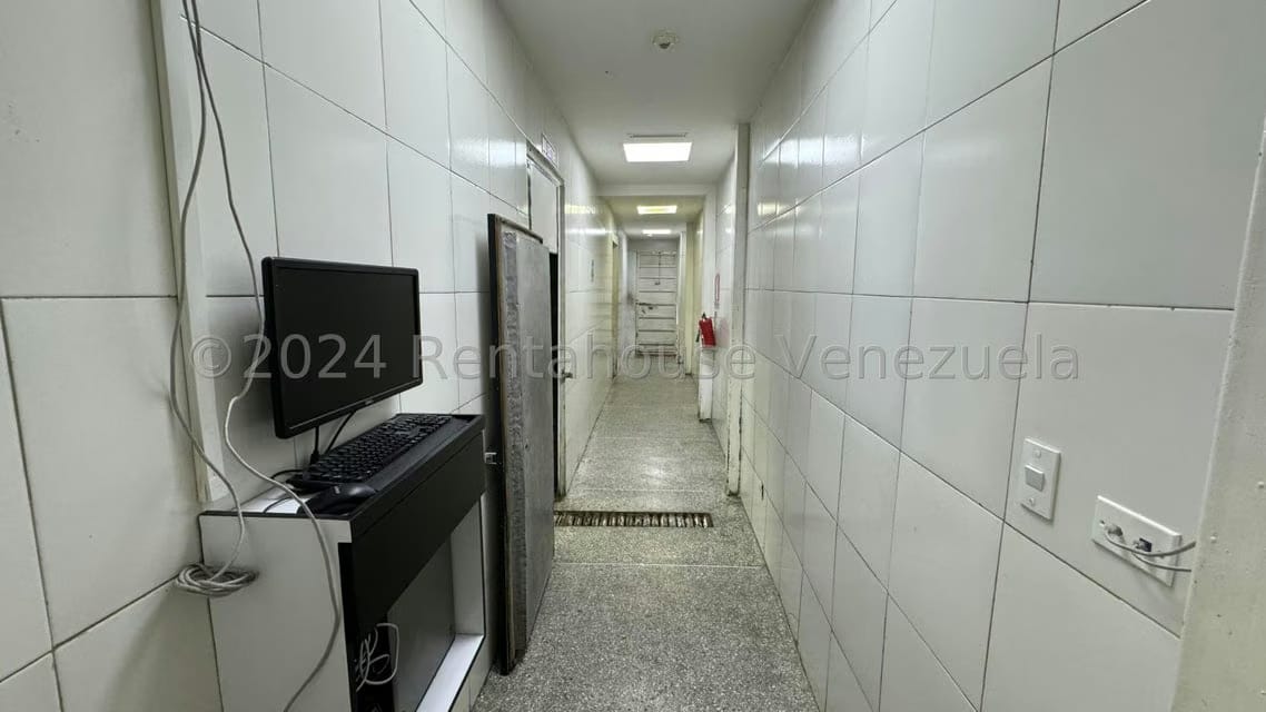 Comercial (Local Comercial) en Venta en Catia, Distrito Metropolitano - 20