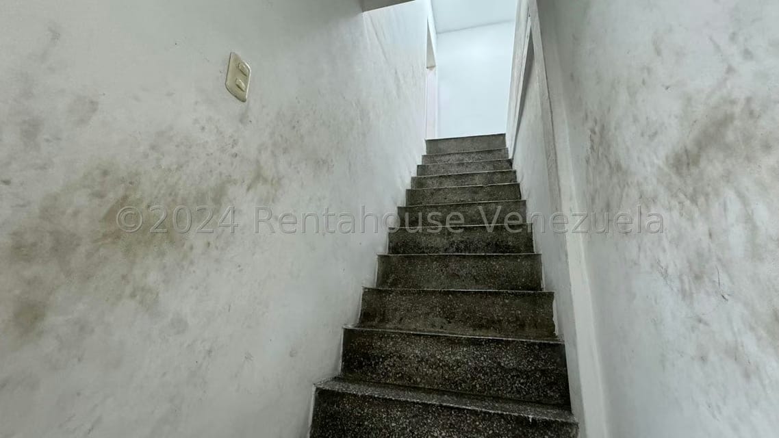 Comercial (Local Comercial) en Venta en Catia, Distrito Metropolitano - 21