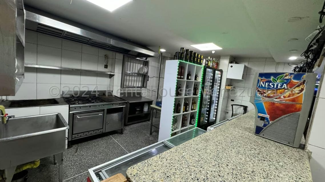 Comercial (Local Comercial) en Venta en Catia, Distrito Metropolitano - 33
