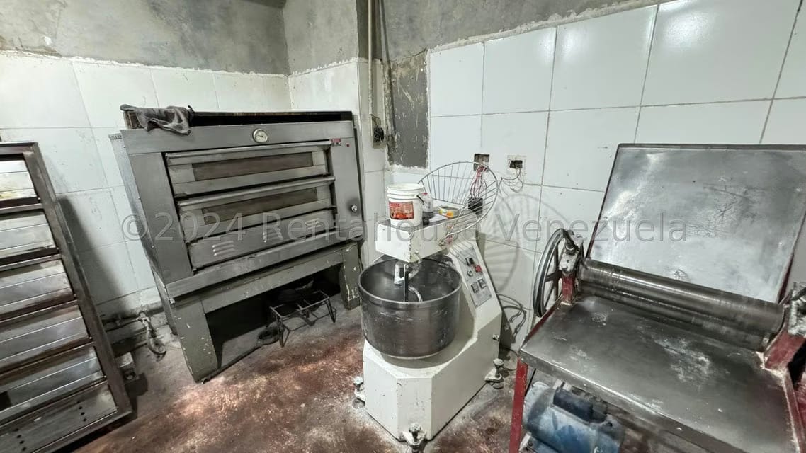 Comercial (Local Comercial) en Venta en Catia, Distrito Metropolitano - 49