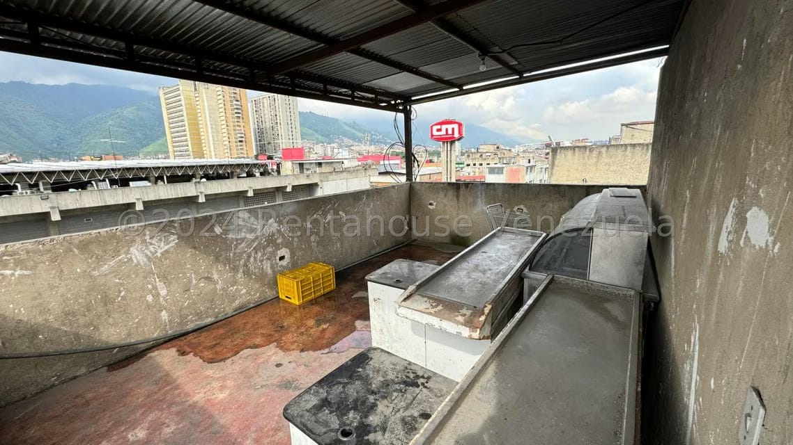 Comercial (Local Comercial) en Venta en Catia, Distrito Metropolitano - 62