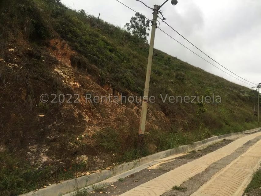 Terreno (Comercial) en Venta en El Carrizal, Miranda - 2