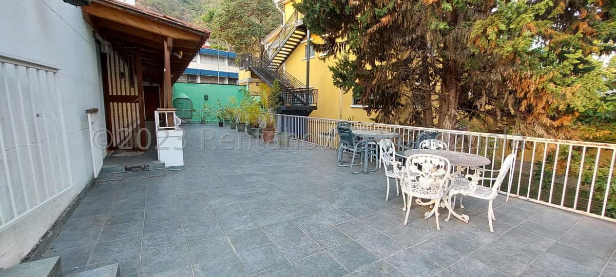 Casa (Multipes Niveles) en Venta en La Florida, Distrito Metropolitano - 11