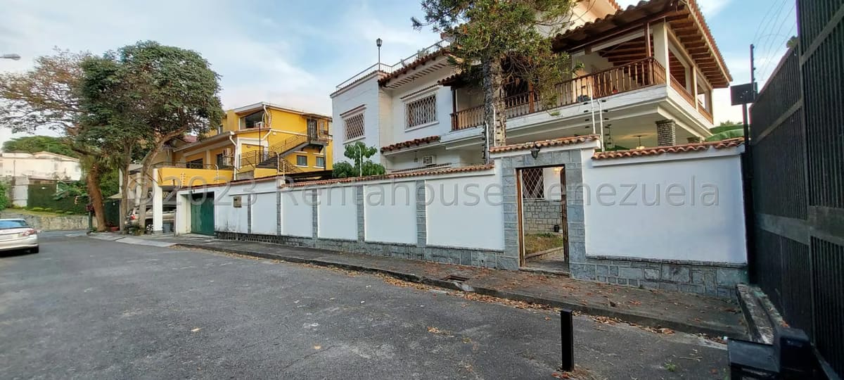 Casa (Multipes Niveles) en Venta en La Florida, Distrito Metropolitano - 3