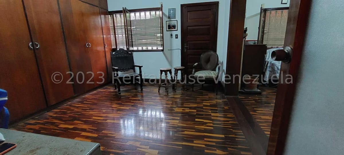 Casa (Multipes Niveles) en Venta en La Florida, Distrito Metropolitano - 23