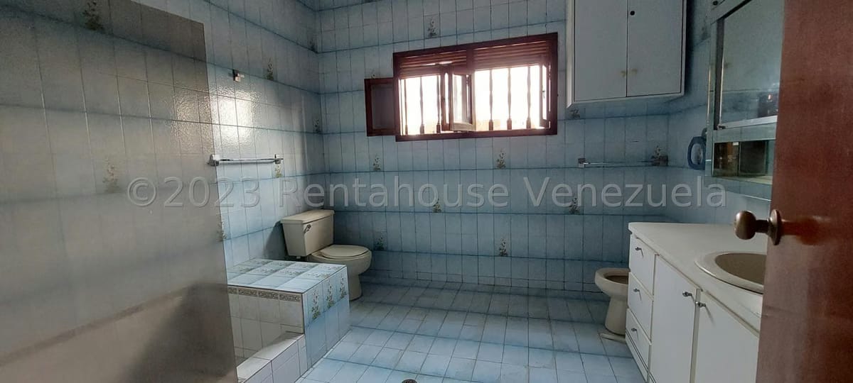 Casa (Multipes Niveles) en Venta en La Florida, Distrito Metropolitano - 26