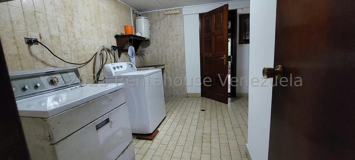 Casa (Multipes Niveles) en Venta en La Florida, Distrito Metropolitano - 42
