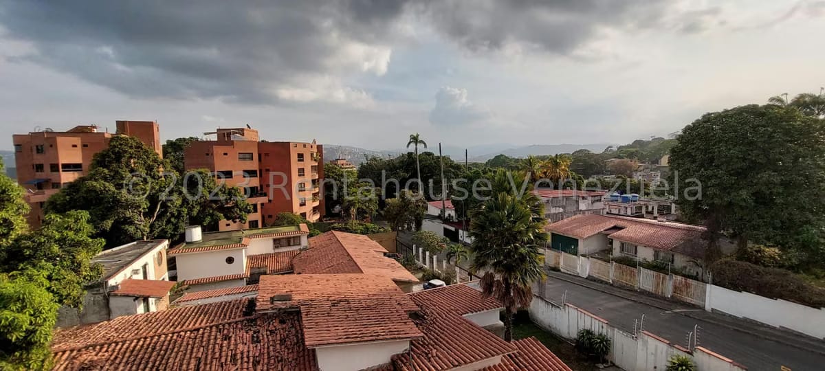 Casa (Multipes Niveles) en Venta en La Florida, Distrito Metropolitano - 50