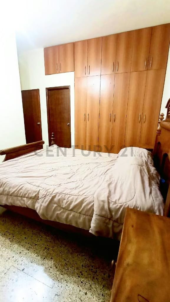 Se vende casa quinta en la Urbanizacion La Coromoto en Zona A - 5