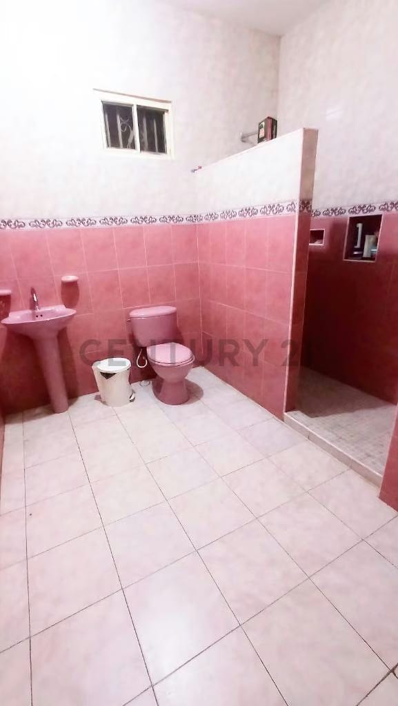 Se vende casa quinta en la Urbanizacion La Coromoto en Zona A - 8