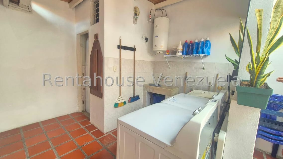 Casa (1 Nivel) en Venta en Los Samanes, Lara - 24