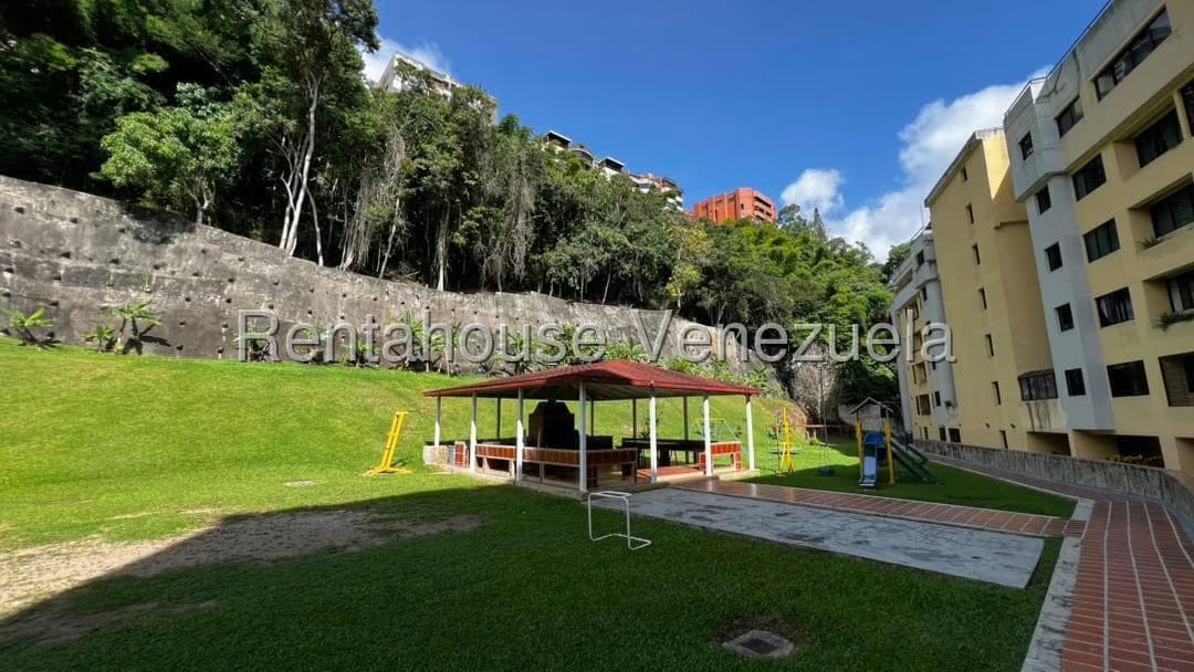 Apartamento (1 Nivel) en Venta en Miranda, Distrito Metropolitano - 29
