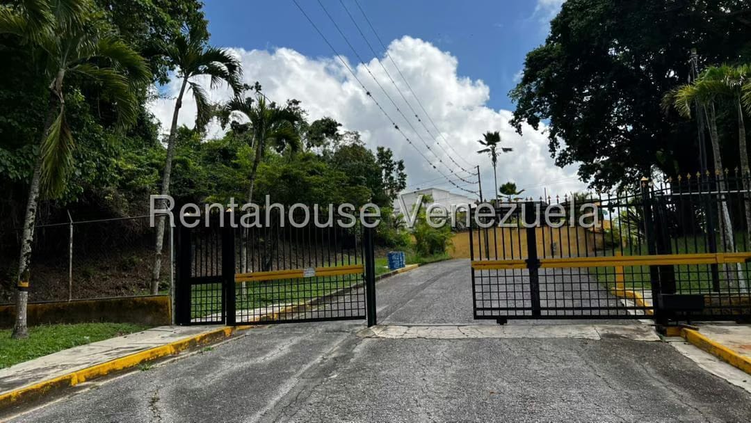 Apartamento (1 Nivel) en Venta en Miranda, Distrito Metropolitano - 33