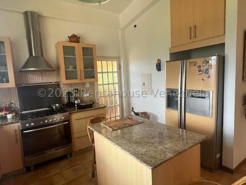 Casa (Multipes Niveles) en Venta en Parque Caiza, Distrito Metropolitano - 14