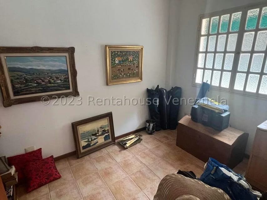 Casa (Multipes Niveles) en Venta en Parque Caiza, Distrito Metropolitano - 16