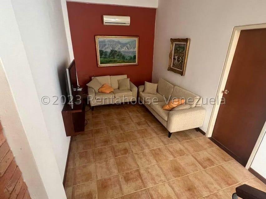 Casa (Multipes Niveles) en Venta en Parque Caiza, Distrito Metropolitano - 20